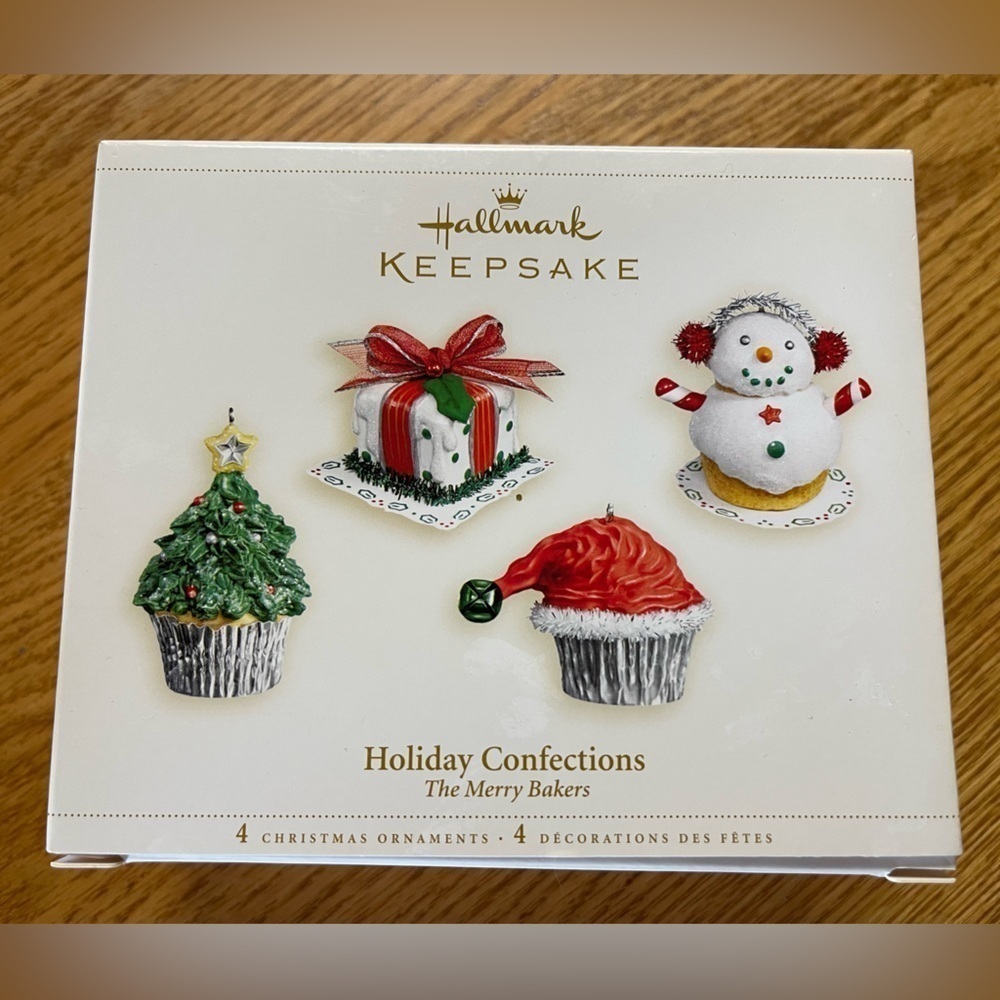 Hallmark Keepsake Holiday Convections “The Merry Bakers” Ornaments